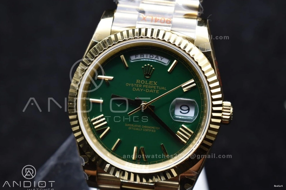 President Gain Markers Bracelet Roman DayDate Green on V A3255 904L Dial Weight GMF EasyMatch YG Steel 754 40 0707
